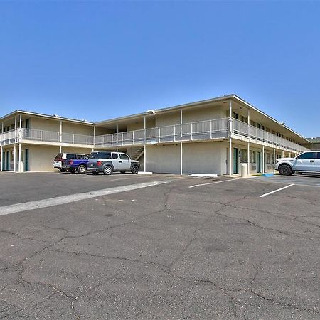 Motel 6-Phoenix, Az - East エクステリア 写真