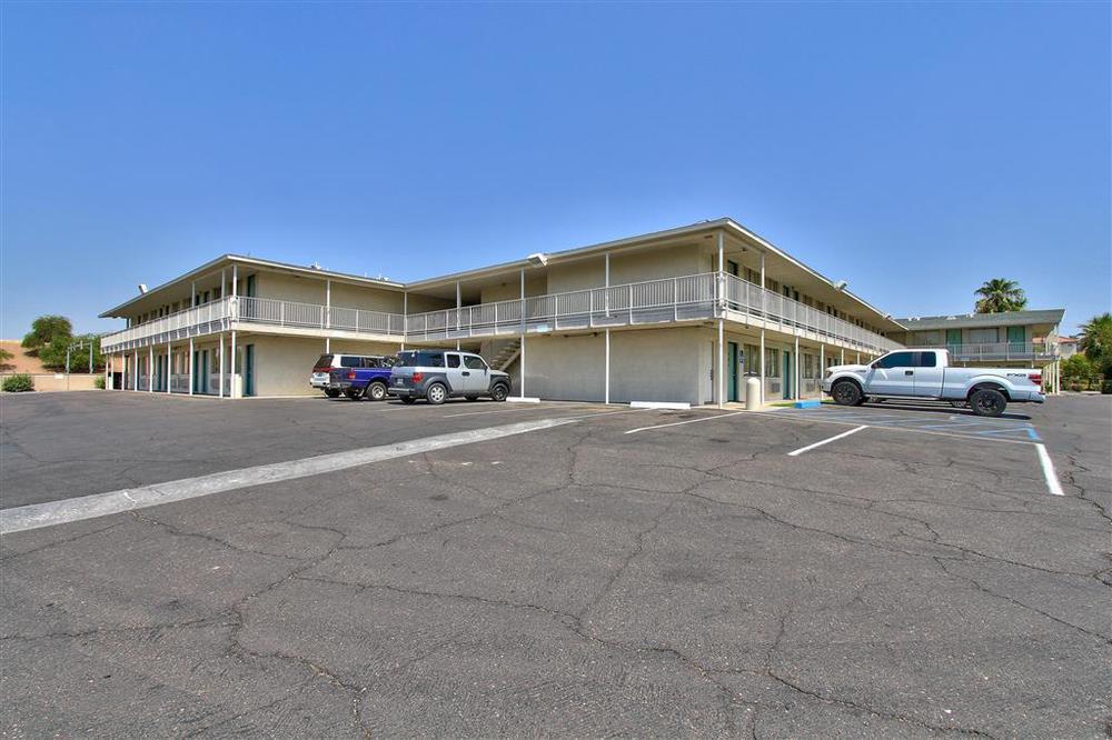Motel 6-Phoenix, Az - East エクステリア 写真